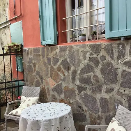 La Crespenia Crespina